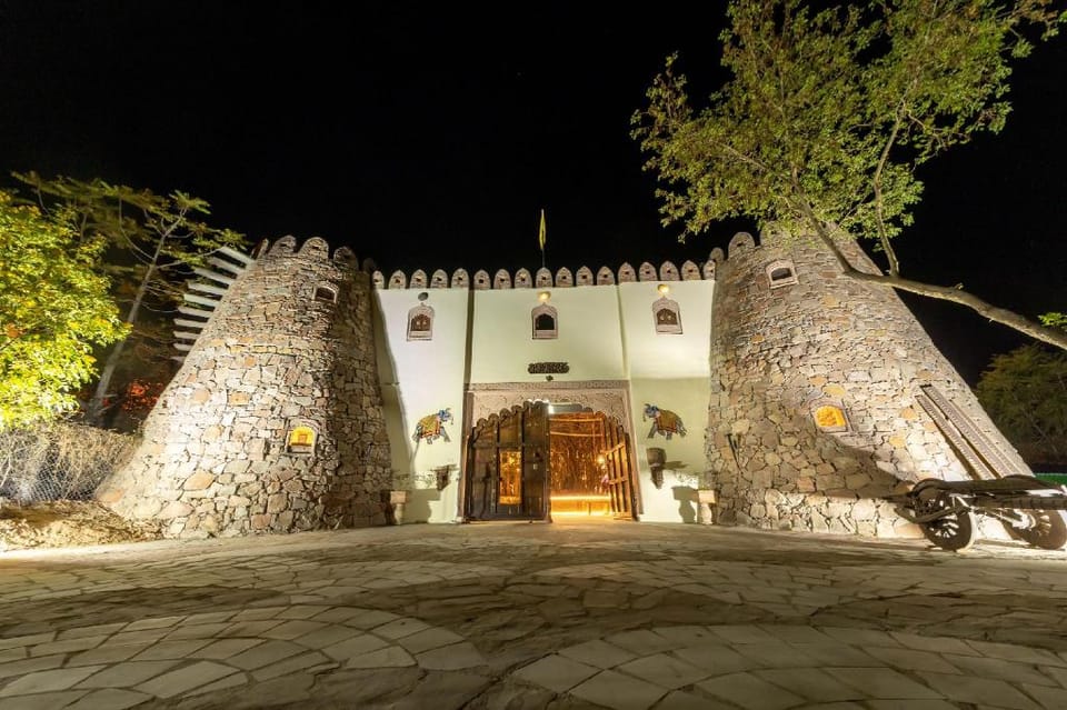 Lohagarh Fort Resort Hotel in Rajasthan