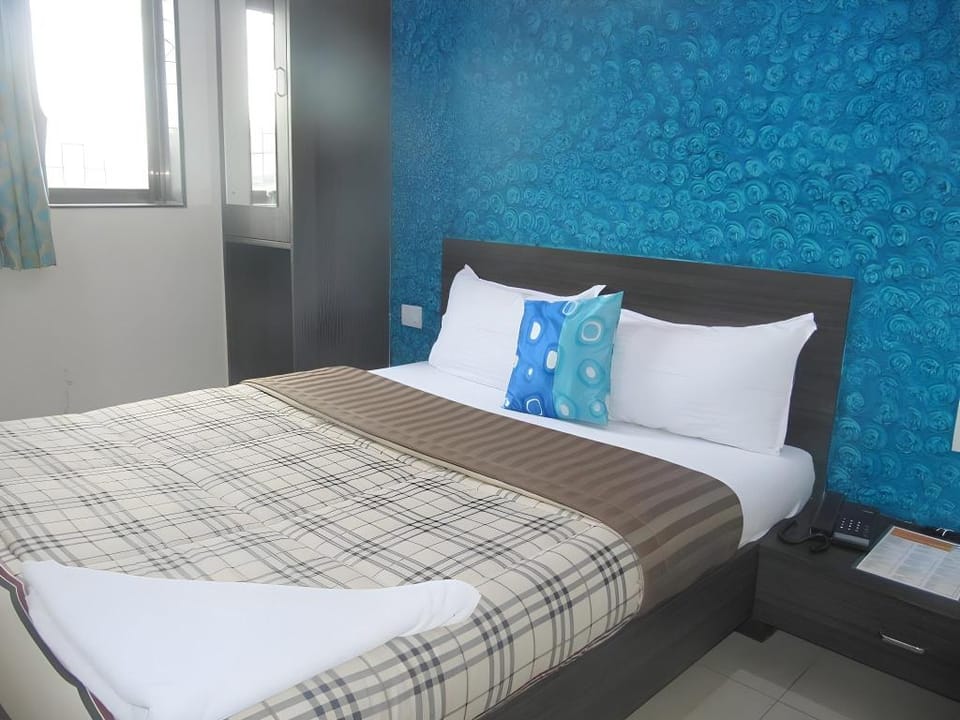 Ascot Inn Hotel in Mumbai