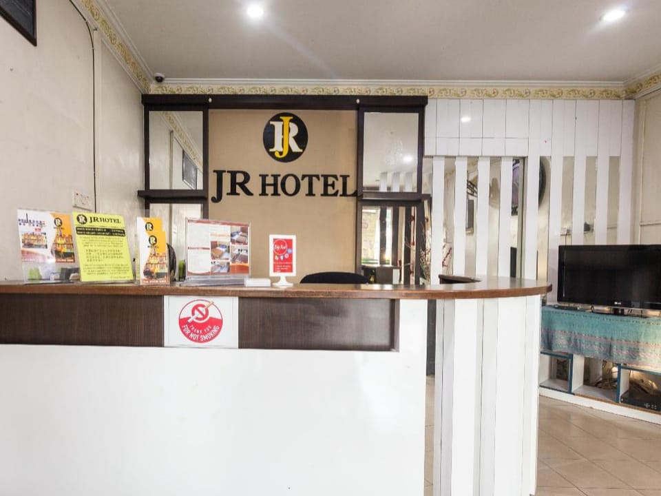OYO 796 JR Hotel Hotel in Perak