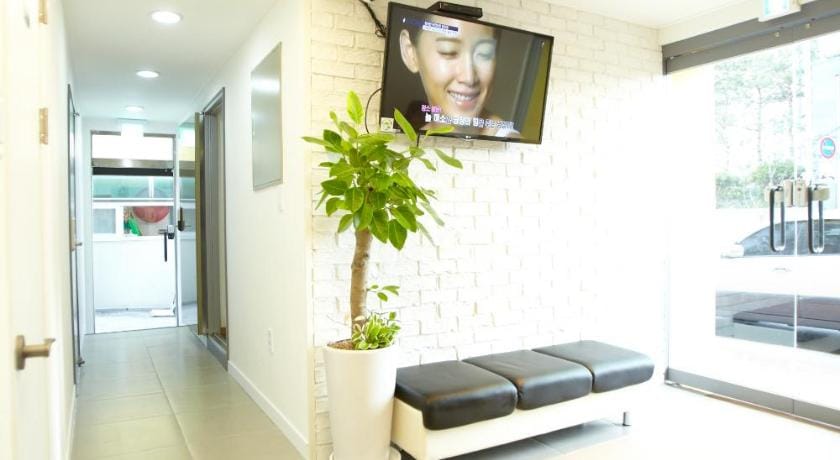 24 Guesthouse Seoul Station Bed and Breakfast in Seoul