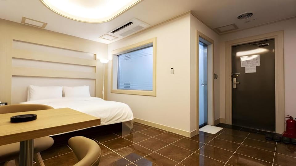 Hotel Tirol Hotel in Seoul