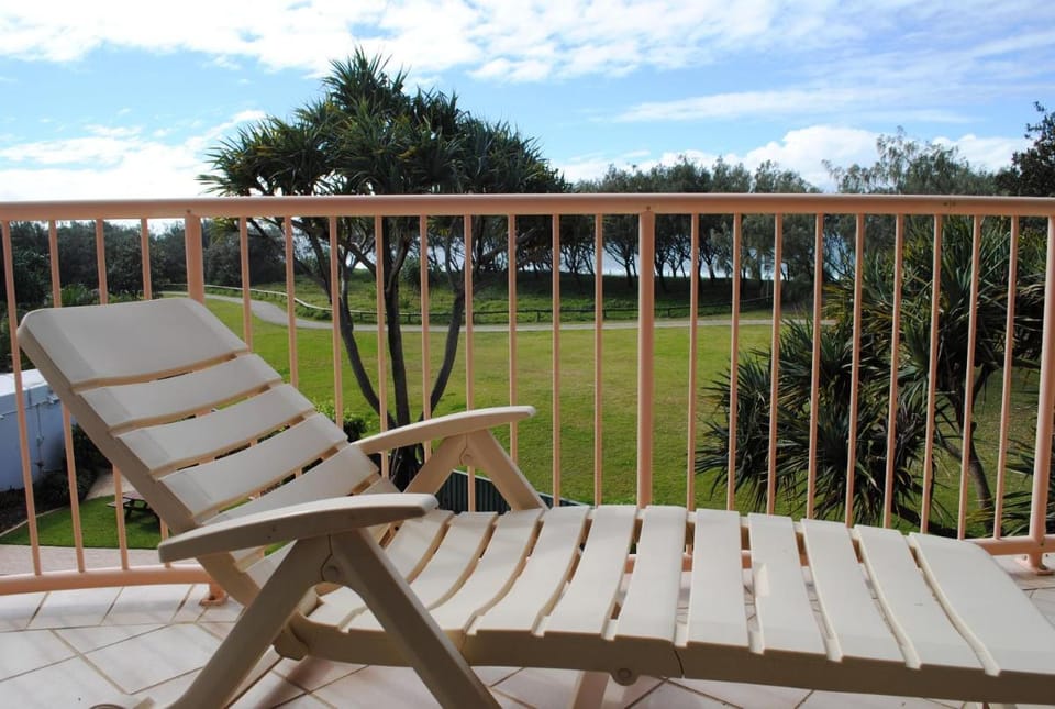 Surfside On The Beach Apartment hotel in Sunshine Coast
