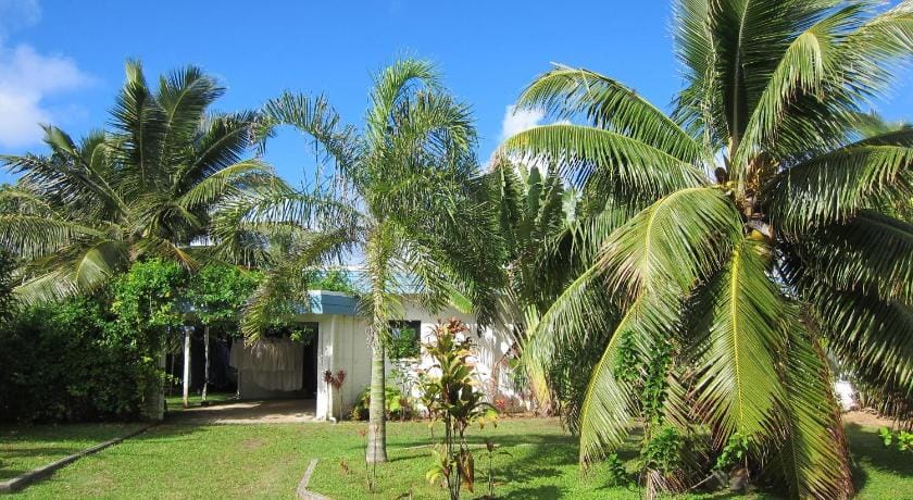 Raina Beach Apartments & Houses Apartment in Takitumu District