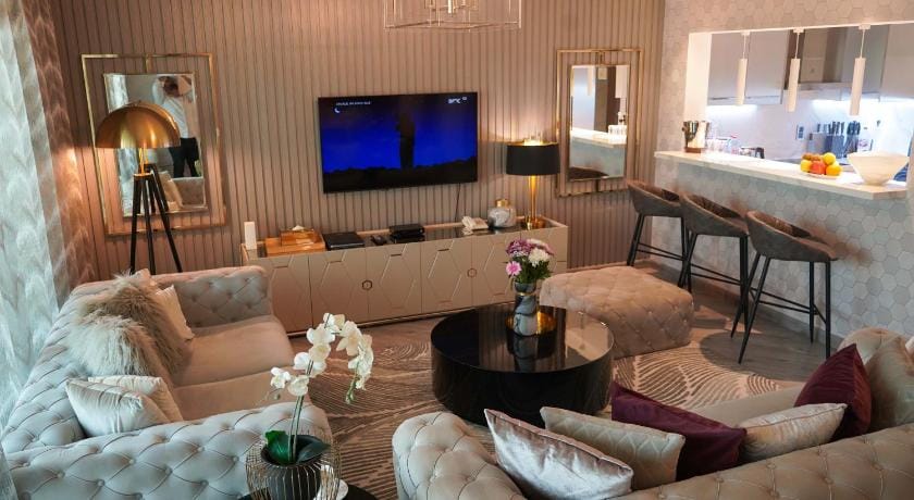 Royal Club Palm Jumeirah Hotel in Dubai