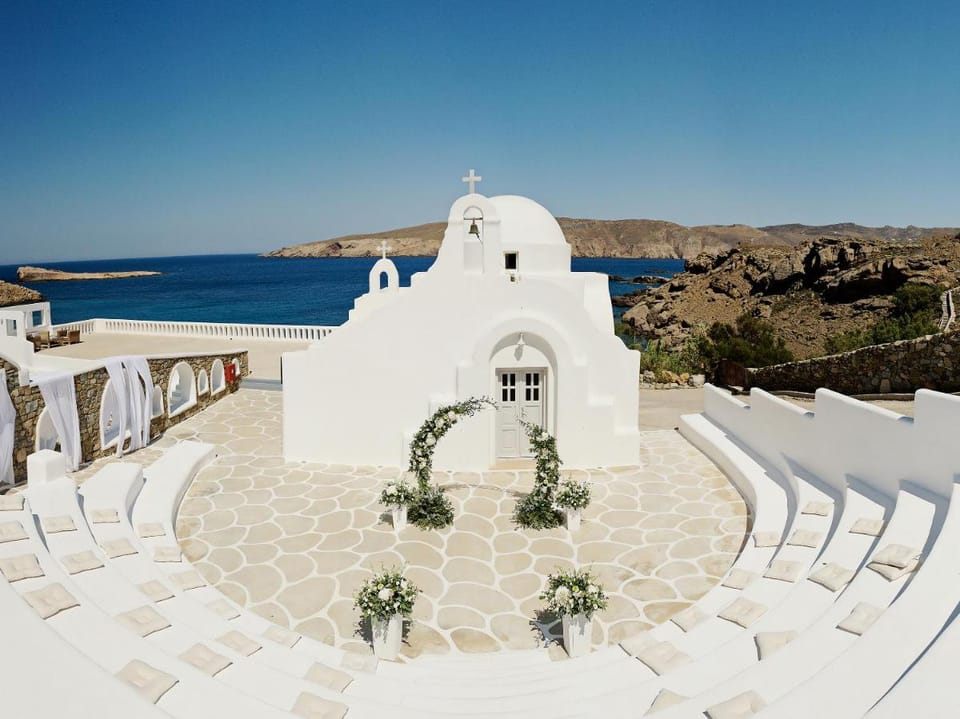 Mykonos Lolita, A Grecotel Resort to Live Resort in Decentralized Administration of the Aegean