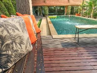 Tamnak villa 11BR with privater pool Villa in Pattaya City