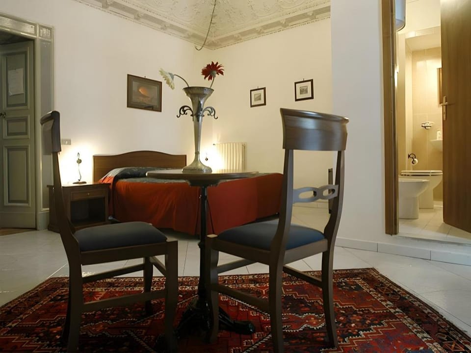 Miseria e Nobilta' Bed and Breakfast Bed and Breakfast in Naples