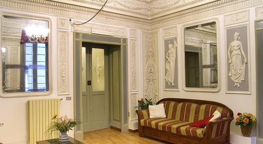 Miseria e Nobilta' Bed and Breakfast Bed and Breakfast in Naples