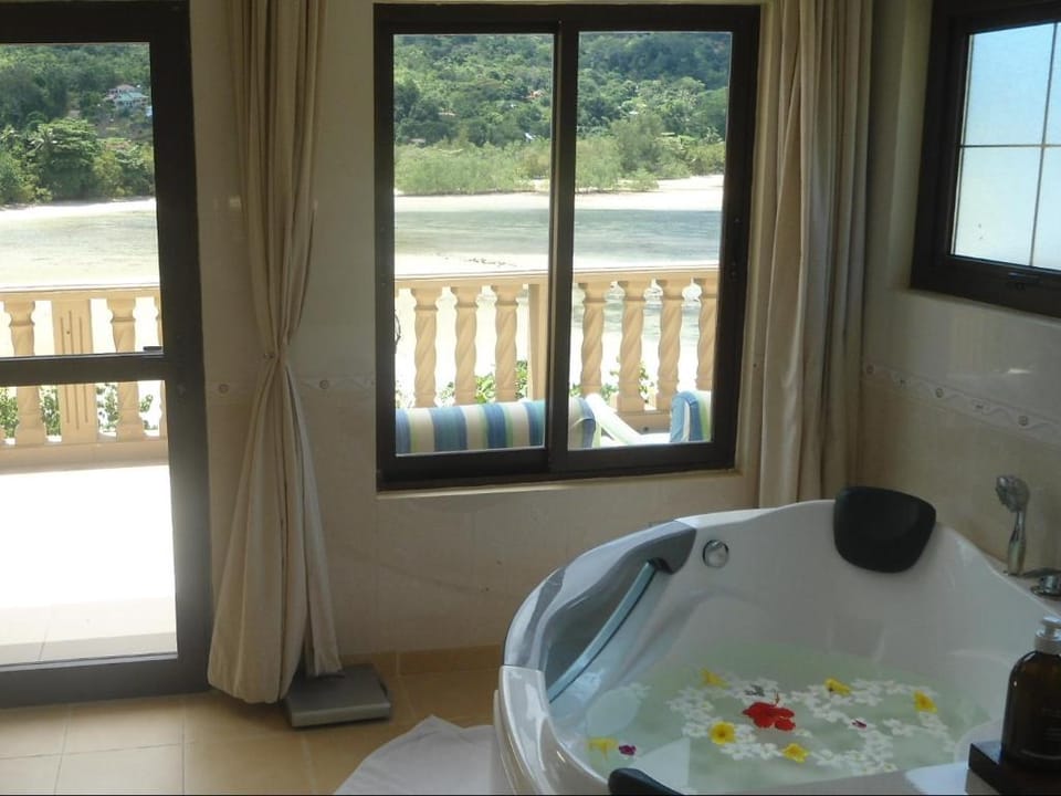 Bayview Villas Hotel in Africa