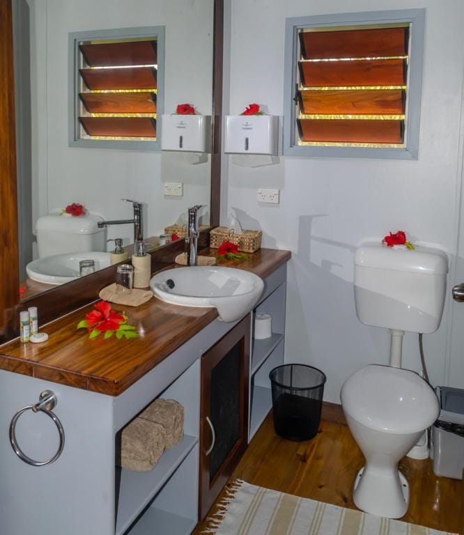 Aroha Taveuni Beachfront Bures Vacation rental in Fiji