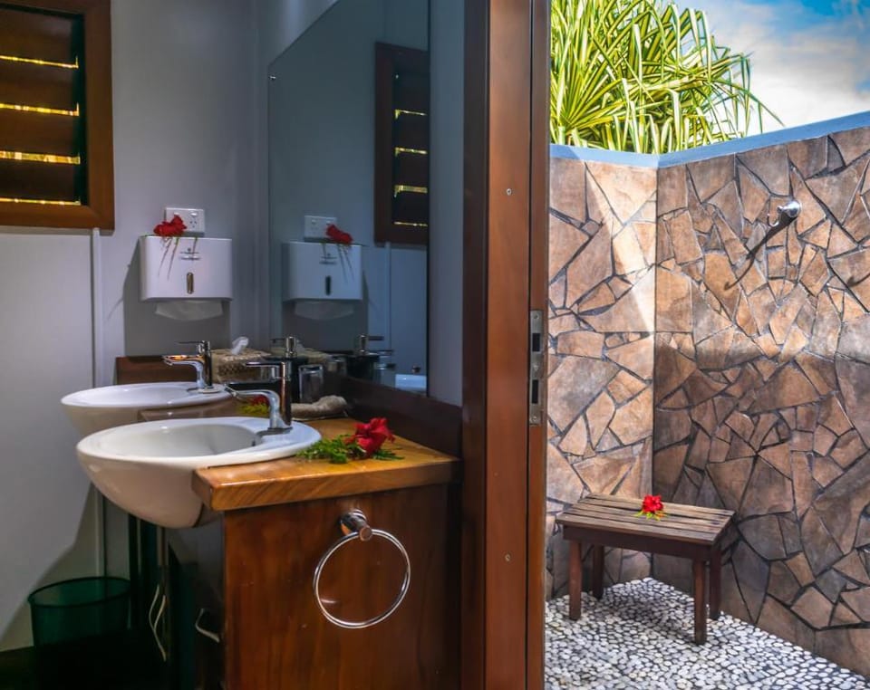 Aroha Taveuni Beachfront Bures Vacation rental in Fiji