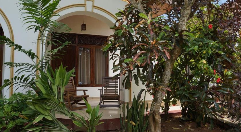 The Tandem Guesthouse Bed and Breakfast in Hikkaduwa