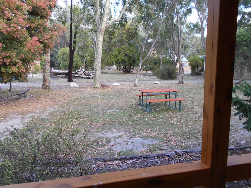 Grampians View Cottages and Units Resort in Halls Gap