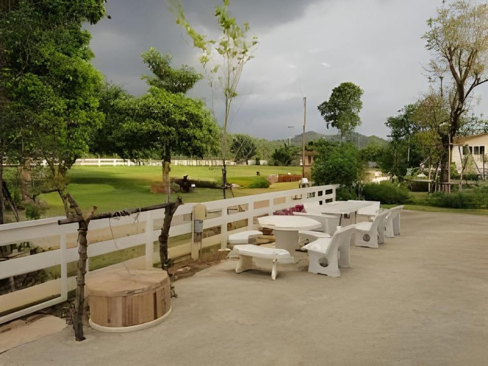 Baan Nub Dao Resort in Laos