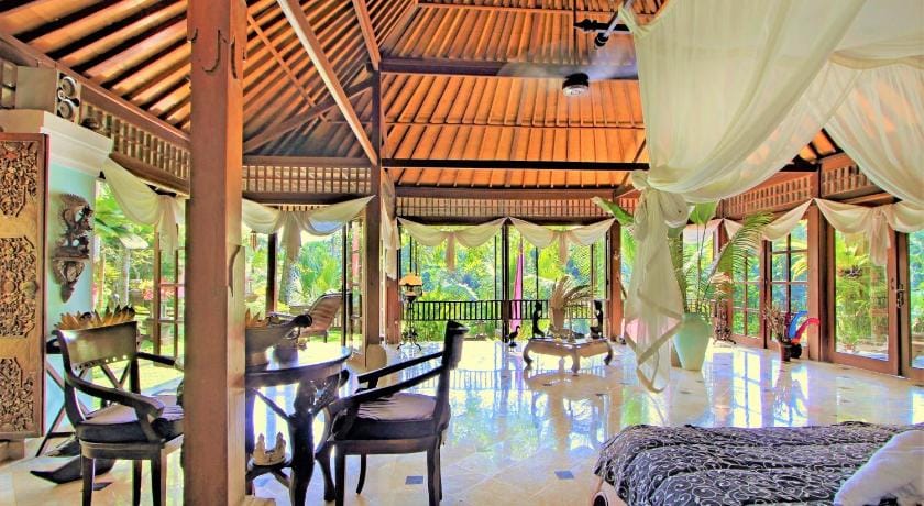 The Mahogany Villa Villa in Tampaksiring