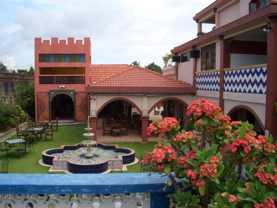 Casa La Granja Hotel in Iloilo City
