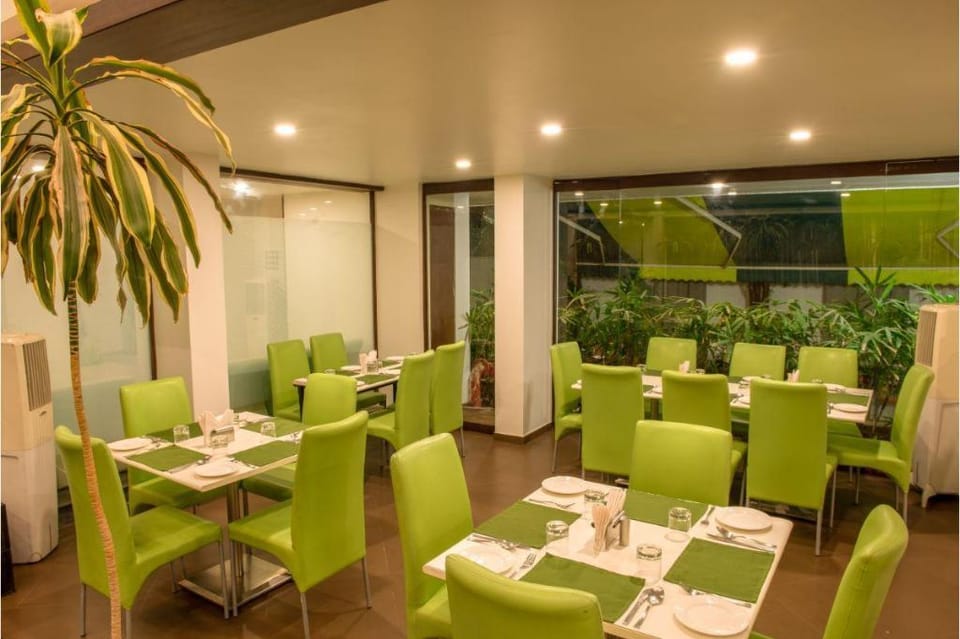 Monarch Montvert Hotel in Pune