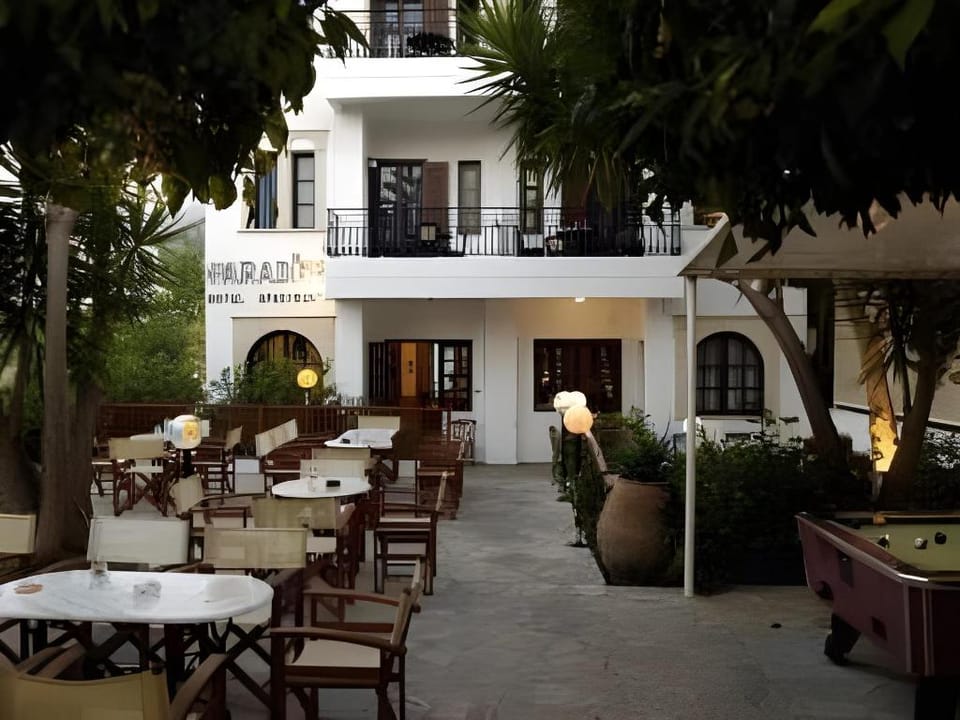 Paradise Apartments Hotel in Crete Region