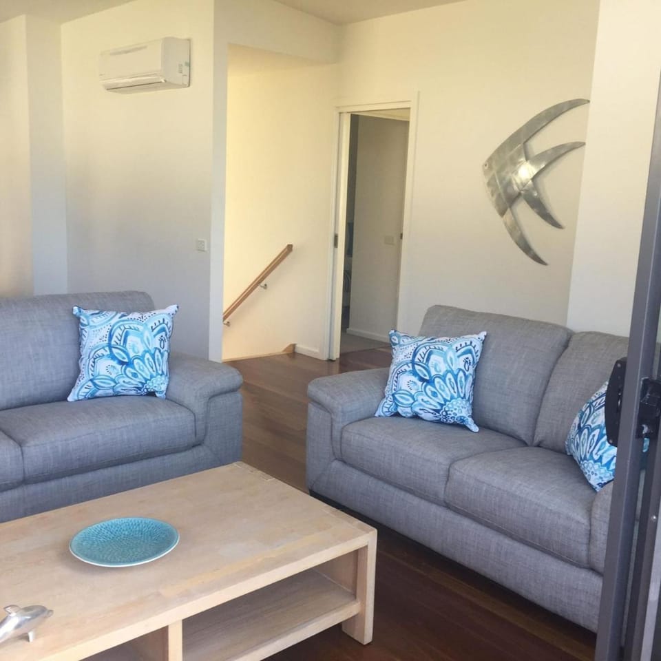 Earth Sea Sky Holiday House Vacation rental in Wye River