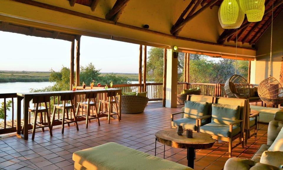 Cresta Mowana Safari Resort & Spa Hotel in Africa