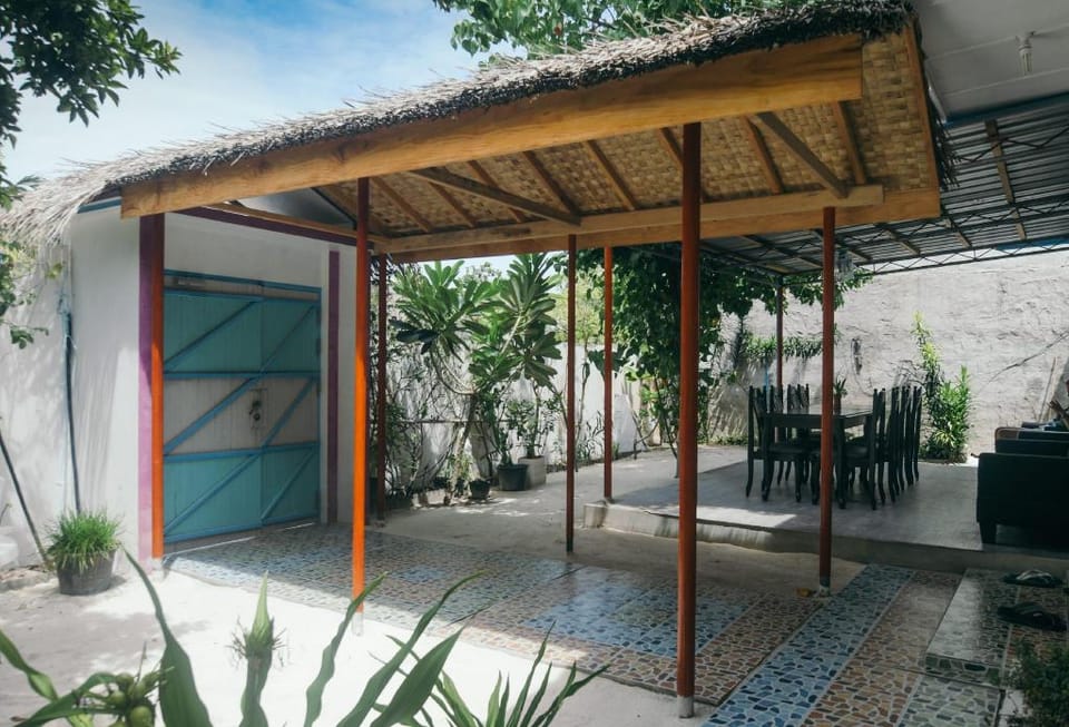 Azoush Tourist Guest House Bed and Breakfast in Maldives