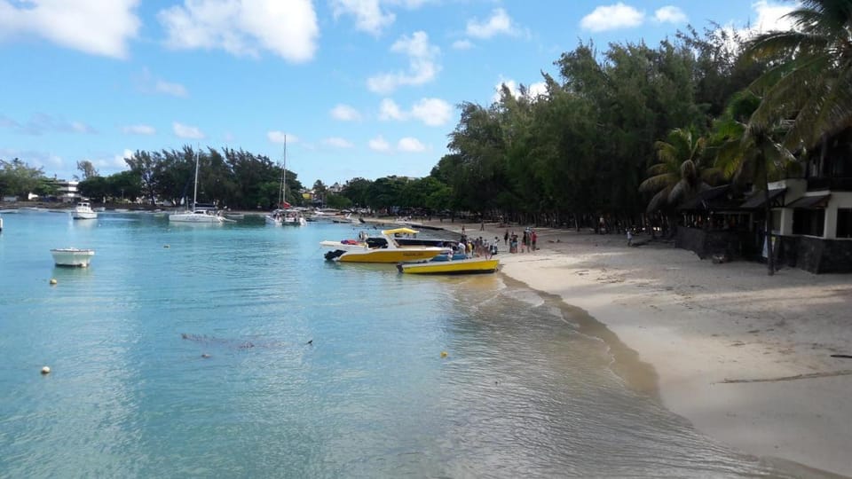 Monalysa St Honore Apartment & Studios Grand Bay Apartment in Grand Baie