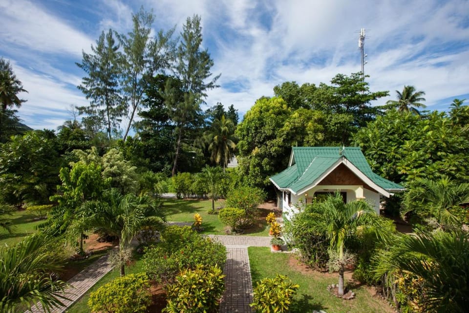 Chalets d'Anse Reunion Chalet in Africa