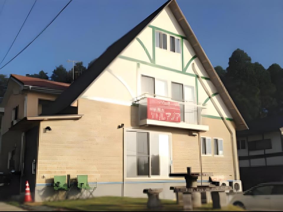 Kumamoto Guesthouse Little Asia Hotel in Japan