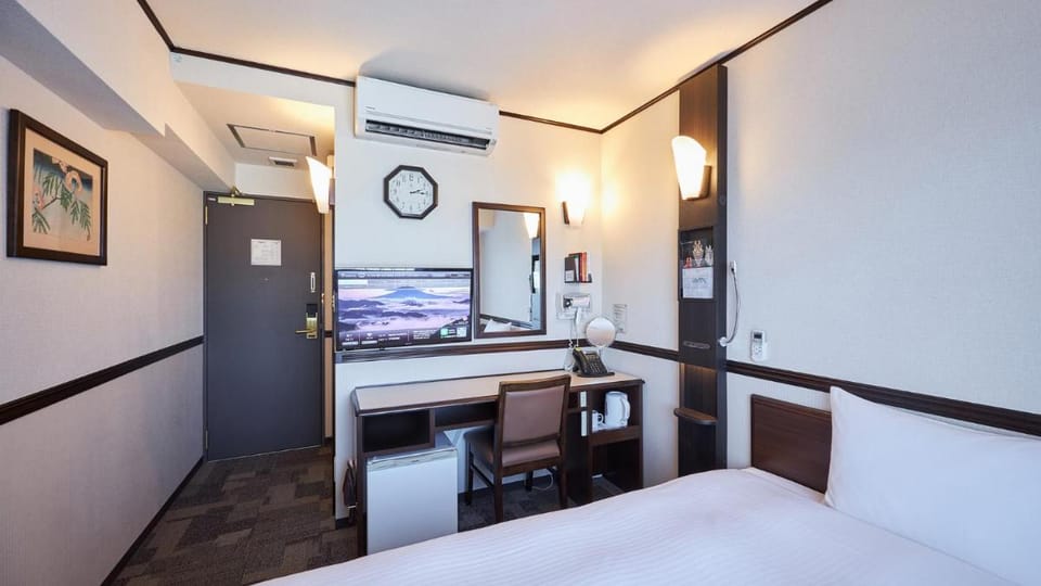 Toyoko Inn Keio sen Hashimoto eki Kita guchi Hotel in Kanagawa Prefecture