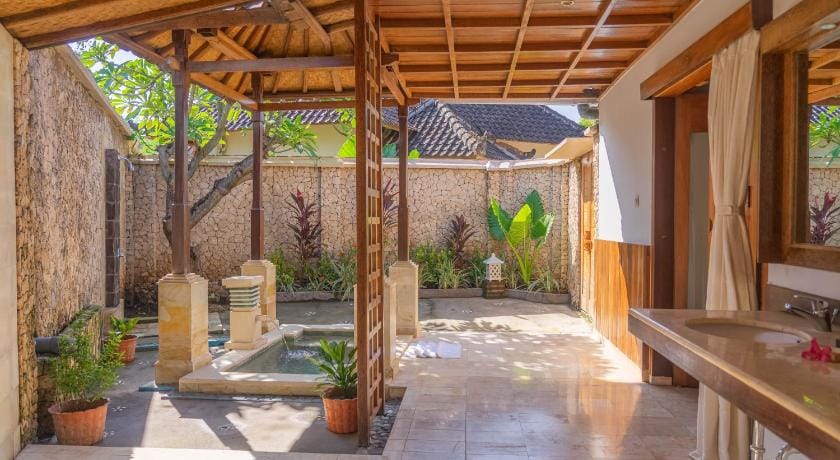Villa Sari Bumi Hotel in Bali