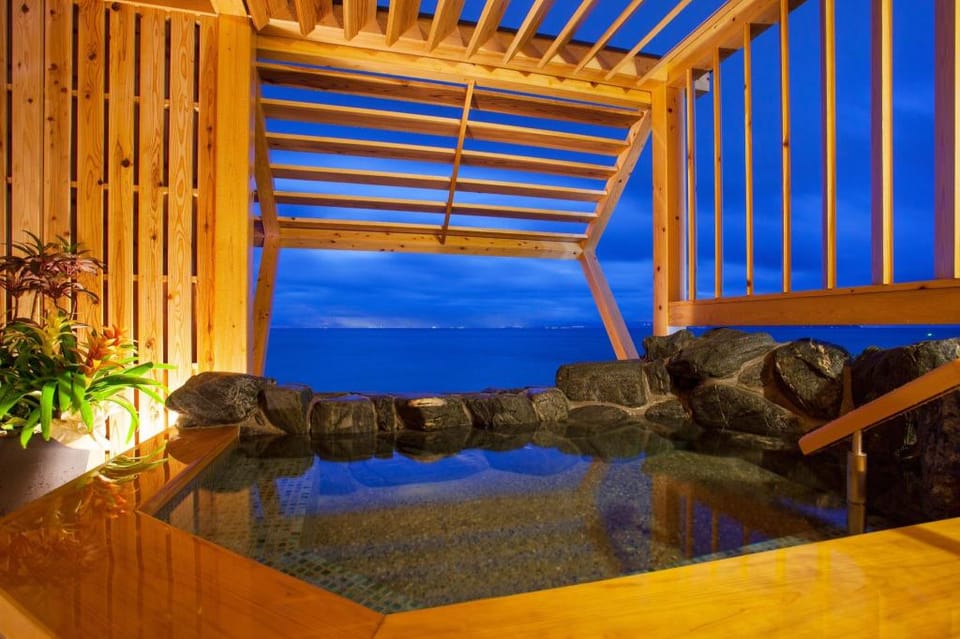 Hanagoyomi - Sumoto Onsen Ryokan in Hyogo Prefecture