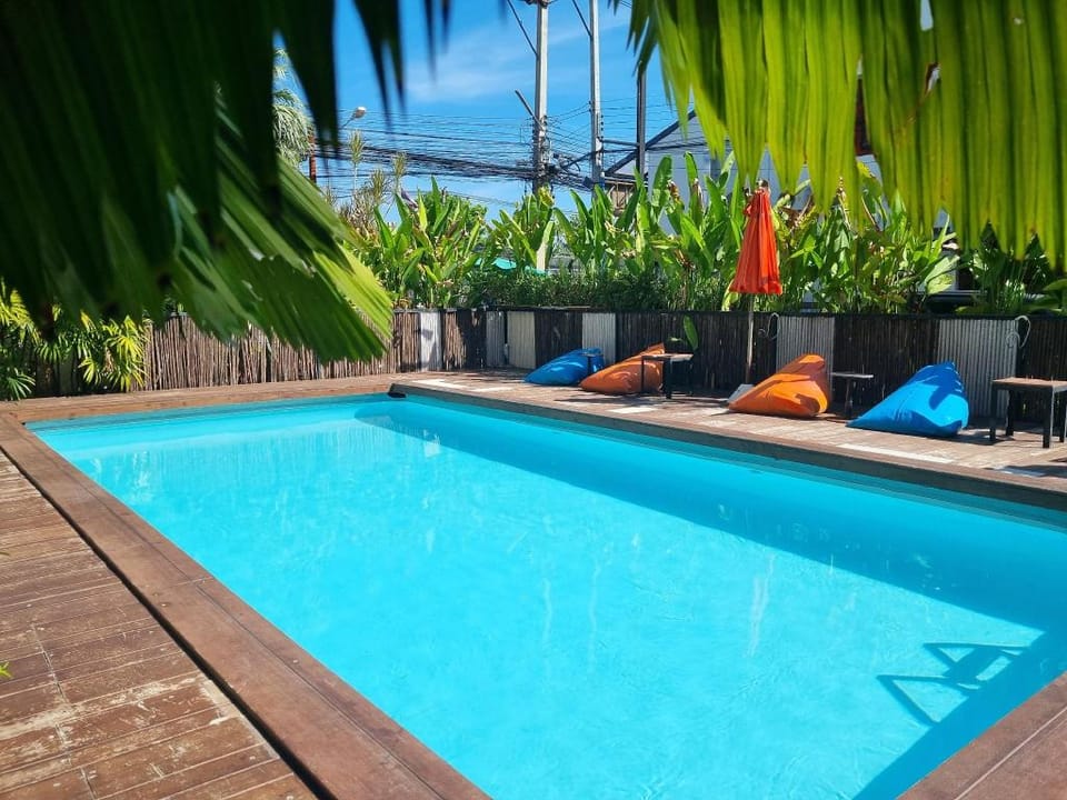 CRYSTAL JADE  RAYONG HOTEL Hotel in Rayong, Mueang Rayong District, Rayong, Thailand