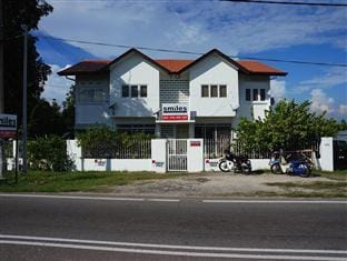 Smiles Holiday Stays Vacation Home Apartment in Malacca