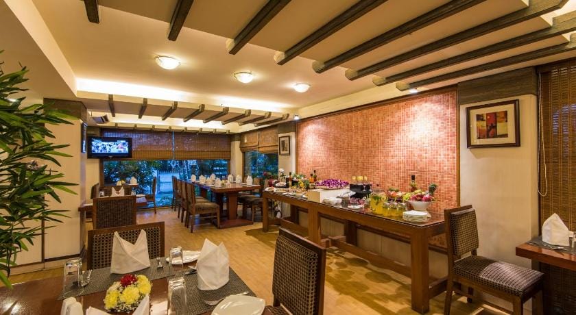 Park Central Comfort e-suites, Pune Hotel in Pune