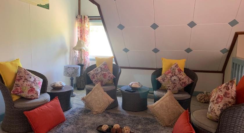 La Digue Island Bungalow Chalet in Africa