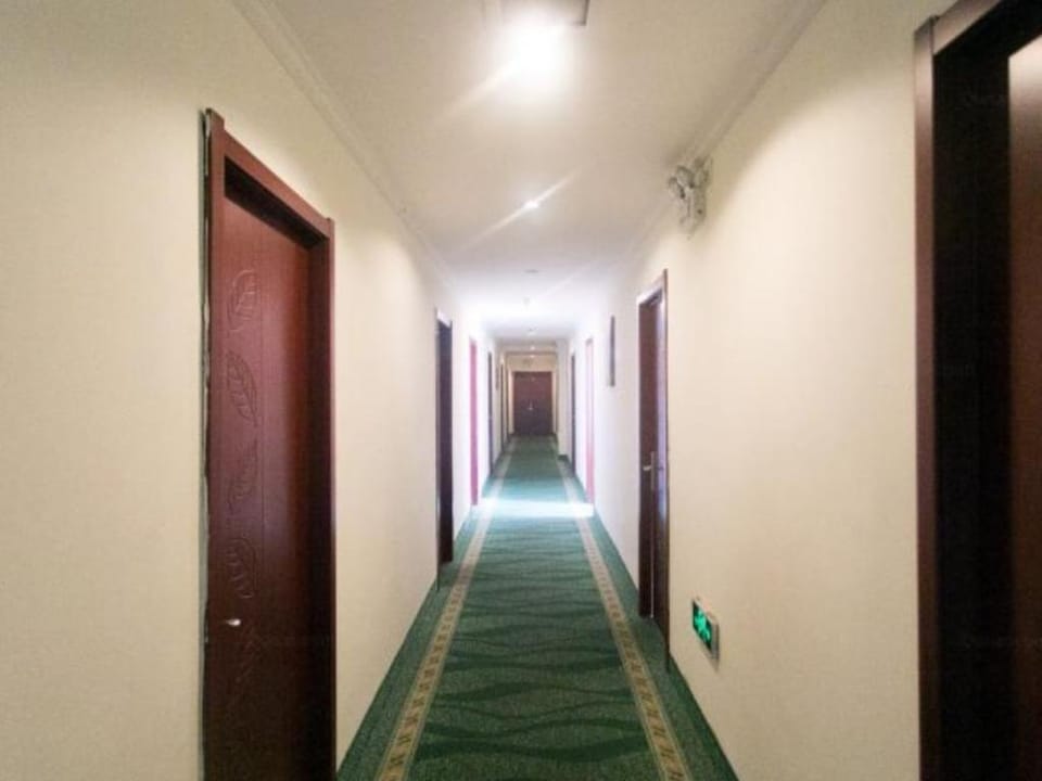 GreenTree Inn Kunshan Huaqiao Building materials Conch Hotel Hotel in Shanghai