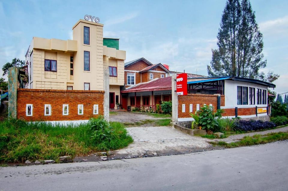 OYO 581 Serdika Pavilion Hotel in Indonesia