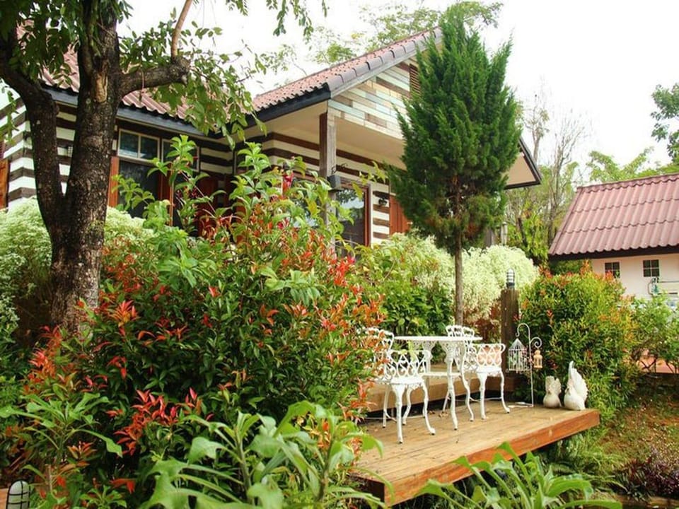 Mountain Pano Khao Yai Homestay Vacation rental in Laos