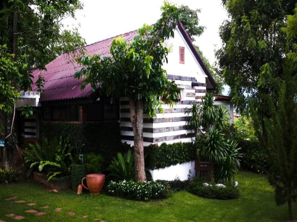 Mountain Pano Khao Yai Homestay Vacation rental in Laos