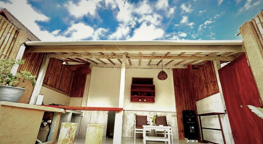 D'Gilian Bungalow Bed and Breakfast in Pemenang
