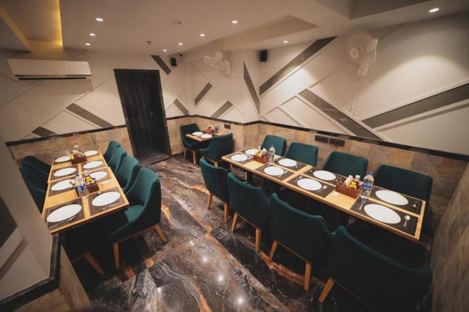Hotel Stay Well Dx Hotel in New Delhi