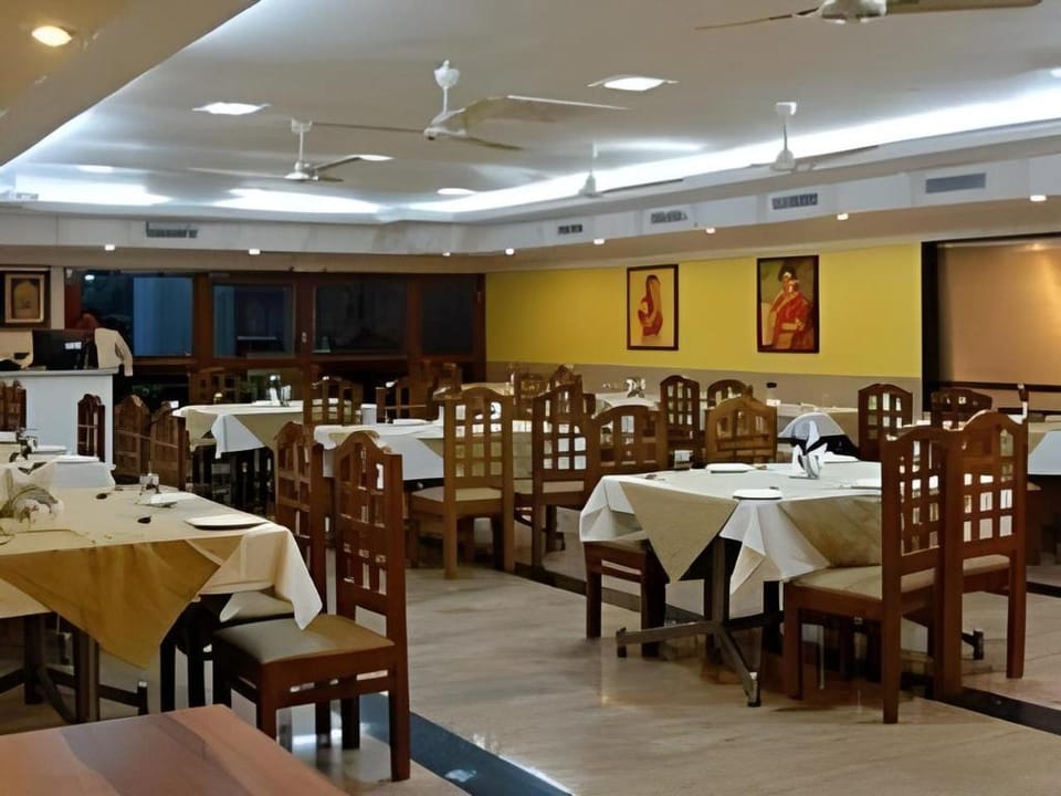 Sri Annapoorna Tower Hotel in Madurai