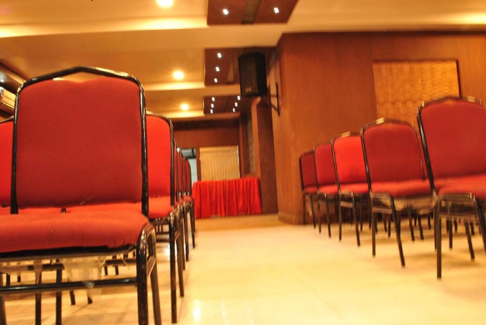 Sri Annapoorna Tower Hotel in Madurai
