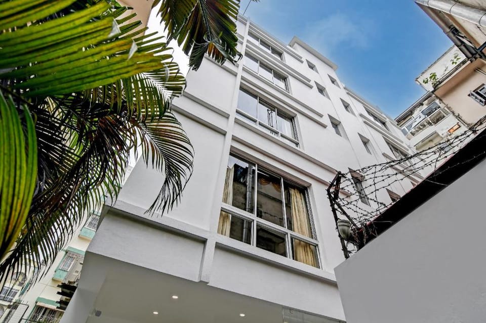 THE RESIDENCY Hotel in Kolkata