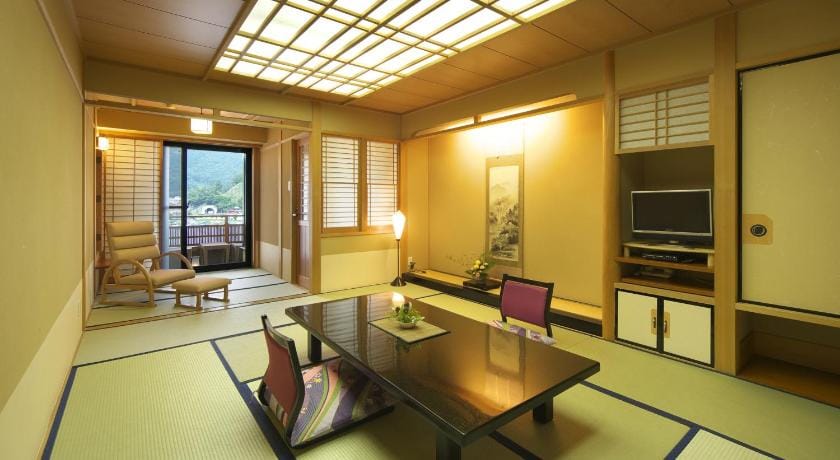 Ryokan Kasuitei - Ohya Ryokan in Shizuoka Prefecture