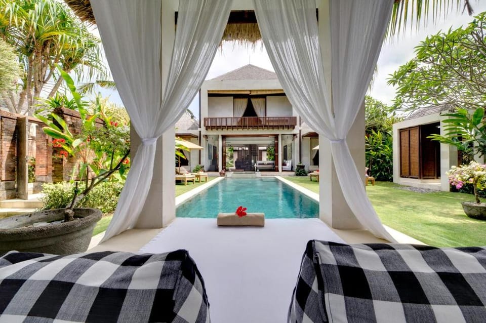 Majapahit Beach Villas by Nakula Villa in Sukawati