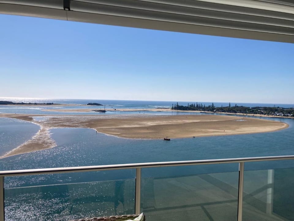 Waves Maroochy River Apartment hotel in Maroochydore