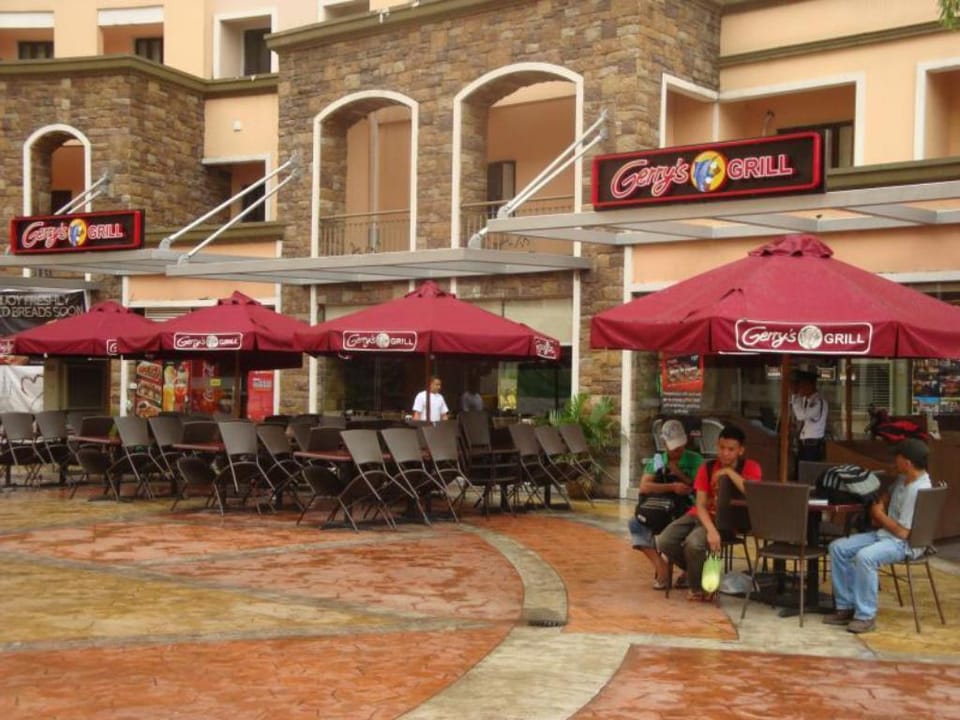 6C Sarasota 4 Residential Resort Apartment in Pasay