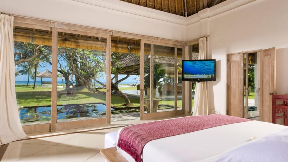 Villa Atas Ombak Villa in North Kuta