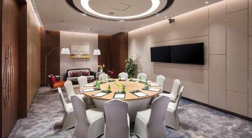 Hilton Garden Inn Shanghai Hongqiao Hotel in Shanghai